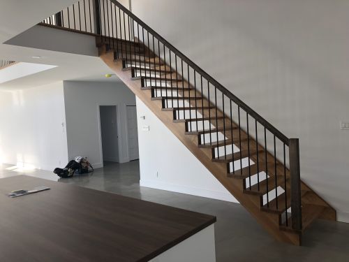 Escalier ouvert - rampe