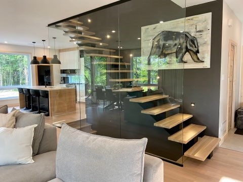 Escalier avec limon central